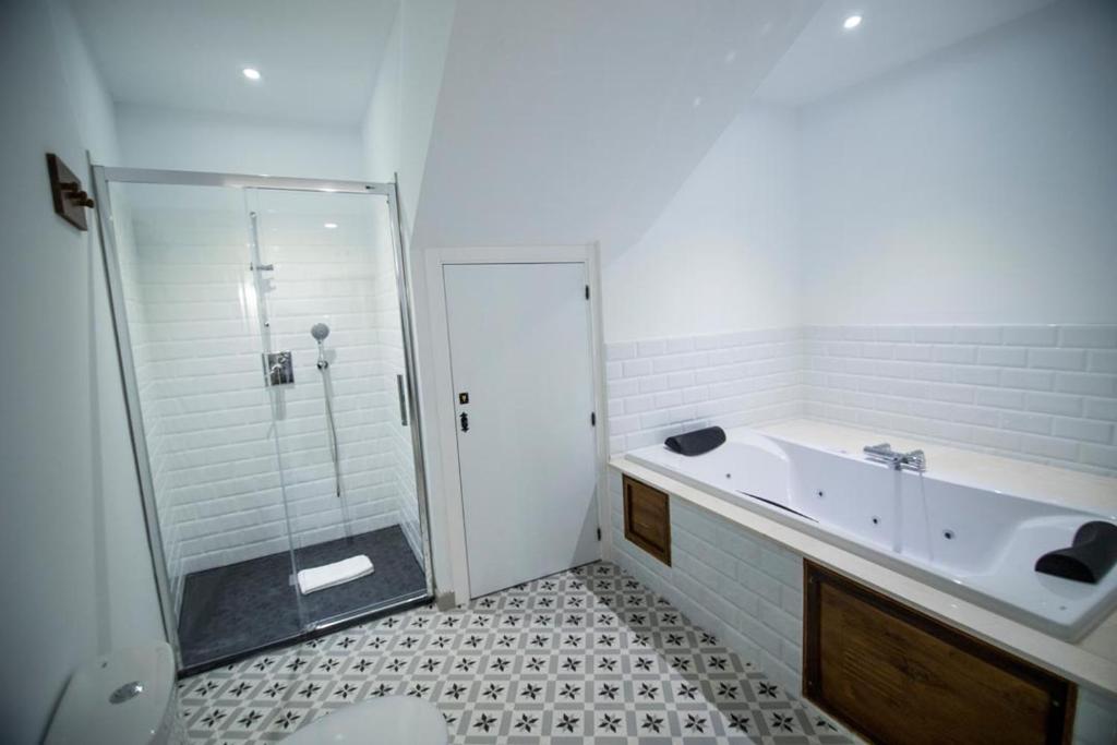 Jacuzzi Casa Rural Arco de la Villa Guadalajara