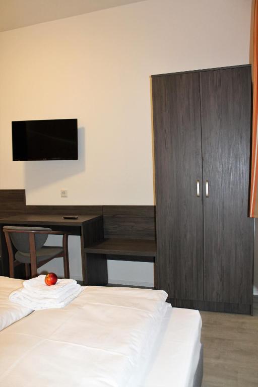 Pionier Hotel Hamburg Wandsbek - Resim 5