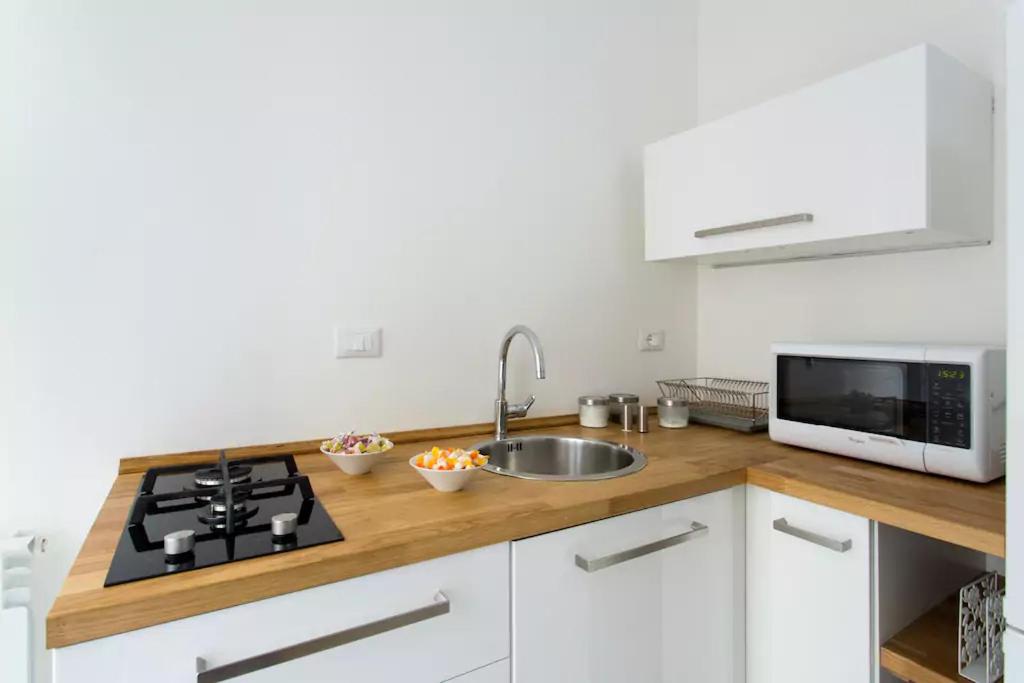 Kuchnia lub aneks kuchenny w obiekcie BB4U Apartments