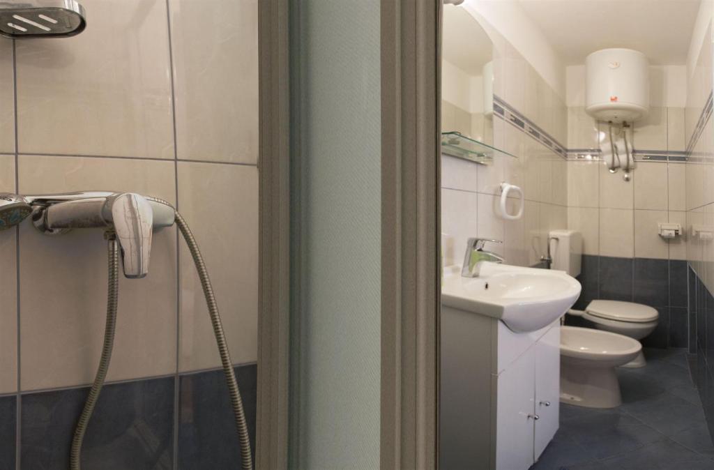Koupelna v ubytování Apartments Gudelj