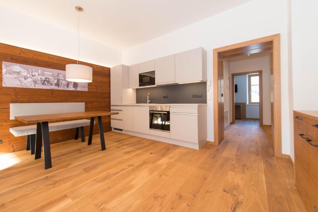 Kuchyň nebo kuchyňský kout v ubytování Hotel Brunnwirt