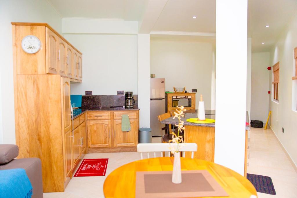 Kuchyň nebo kuchyňský kout v ubytování Cap-sud self catering