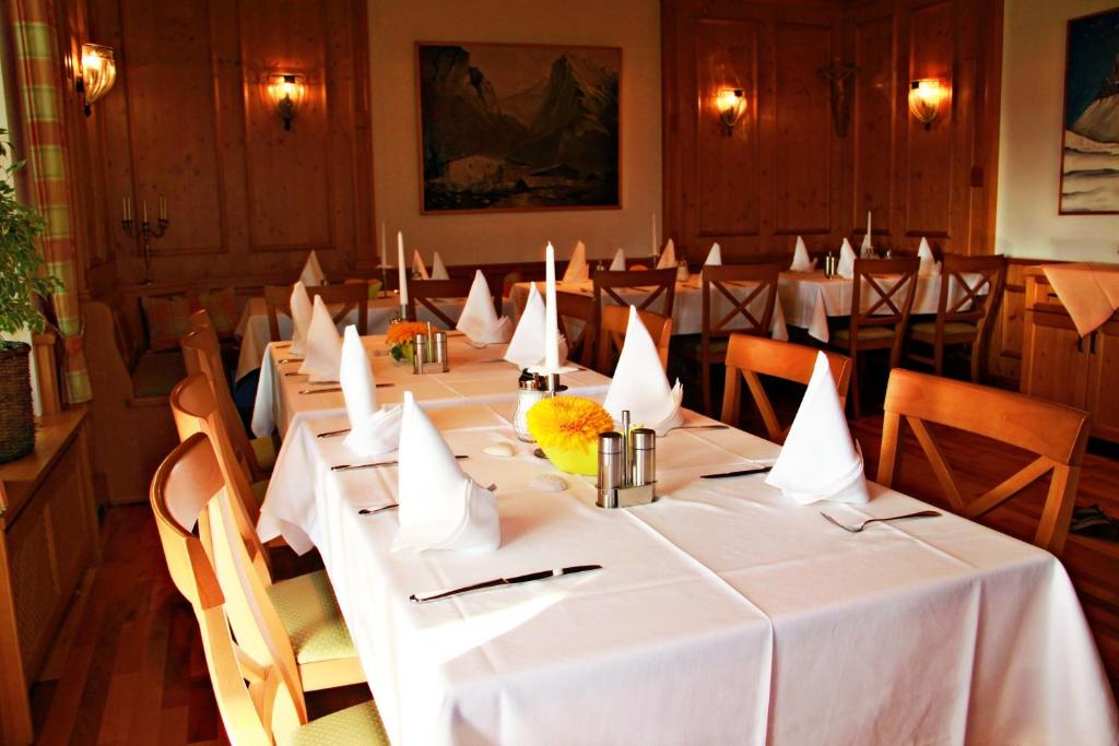 Restaurace v ubytování Hotel Häußler