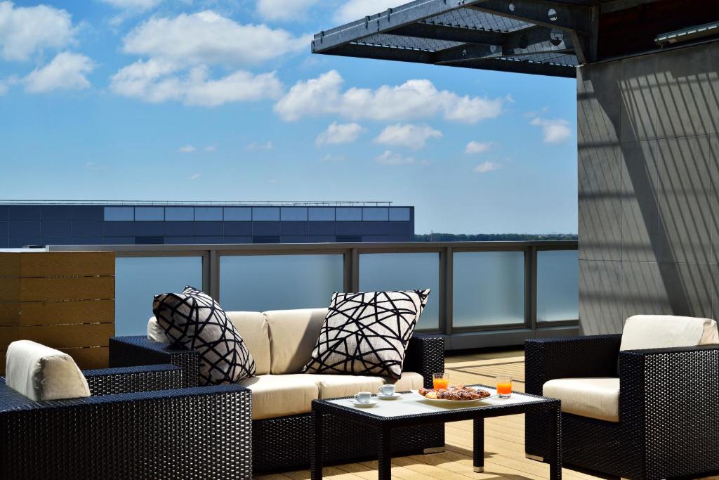 Posezení v ubytování UNA HOTELS The ONE Milano Hotel & Residence