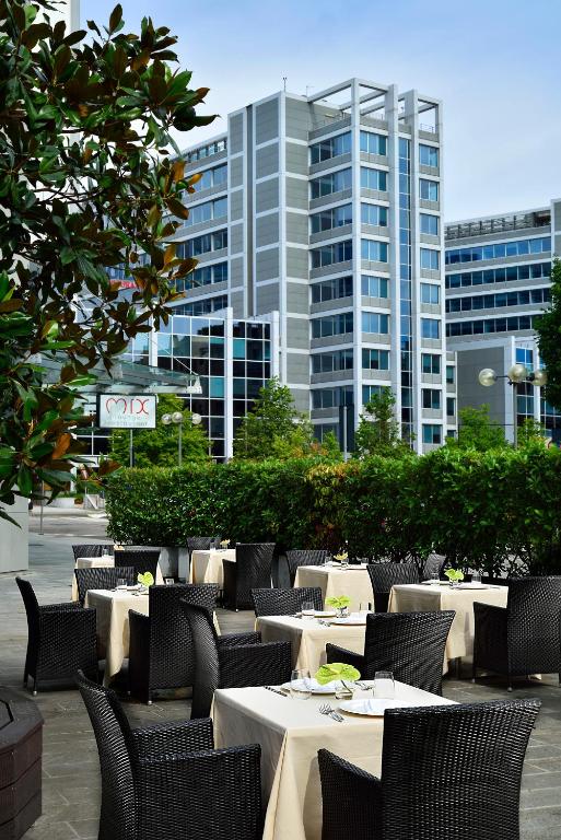 Posezení v ubytování UNA HOTELS The ONE Milano Hotel & Residence