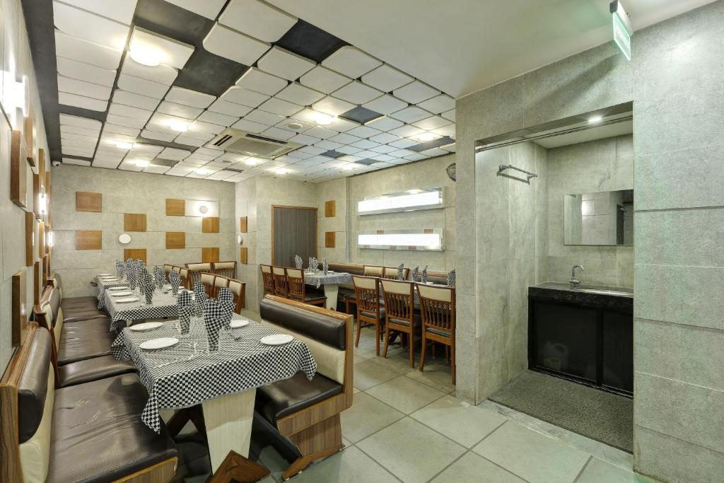 Restaurace v ubytování Hotel Good Night