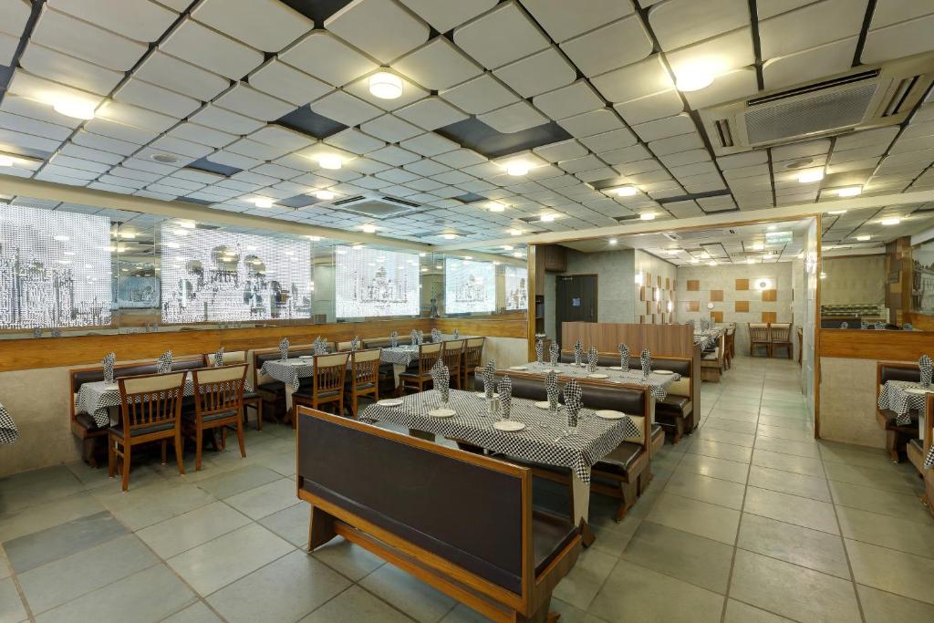 Restaurace v ubytování Hotel Good Night