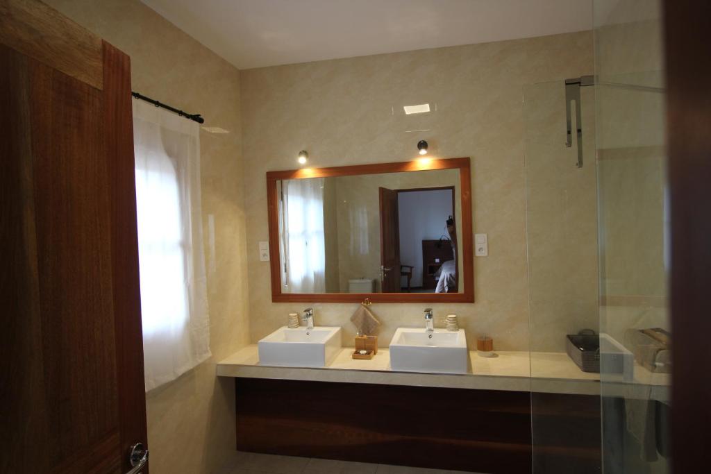 Koupelna v ubytování Hotel Casa Evora - luxury and beach front