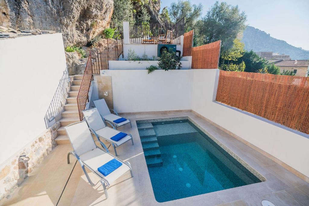 The swimming pool at or close to Townhouse Can Coa by SunVillas Mallorca