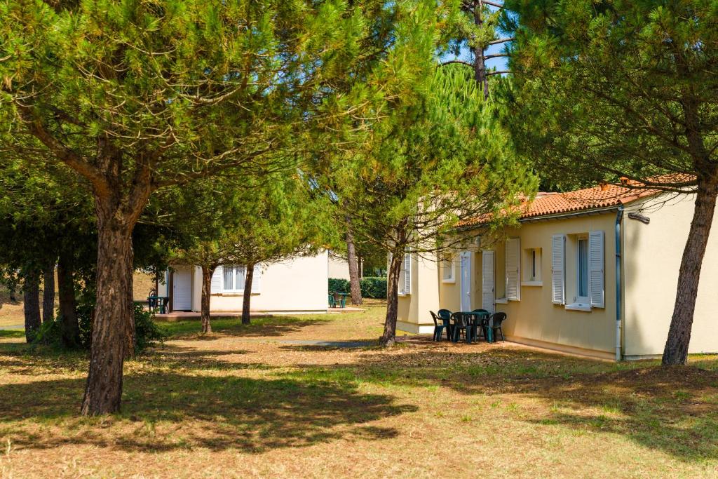 Zahrada ubytování Azureva Ile d'Oleron