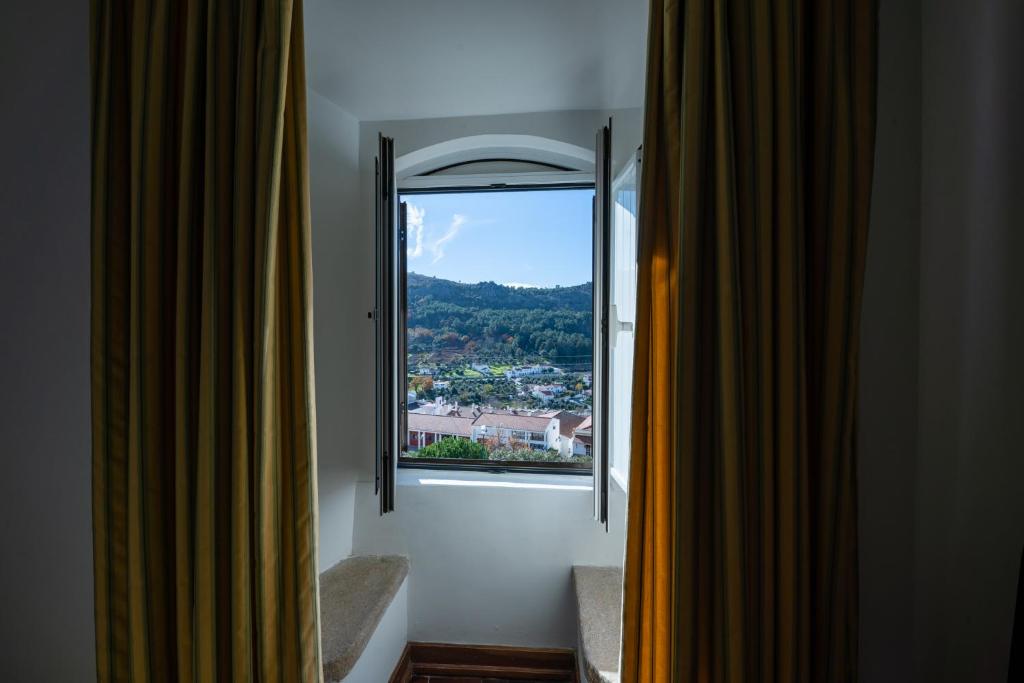 Casa Amarela TH & National Monument - 10