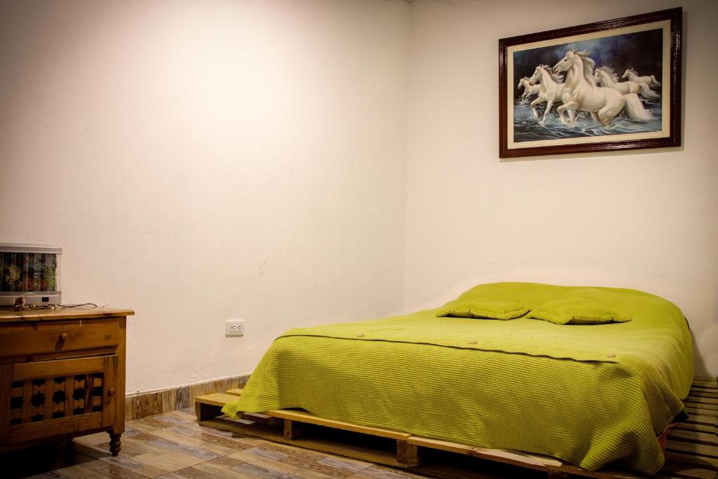 Postel nebo postele na pokoji v ubytování Bababuy Hostel