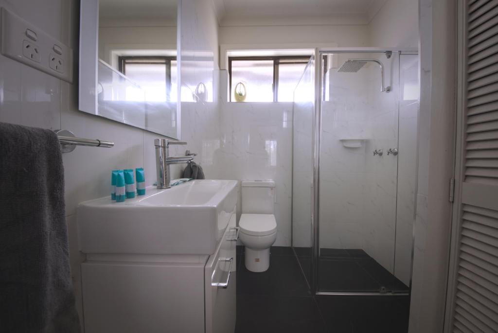 Tuncurry Motor Lodge - Family Studio