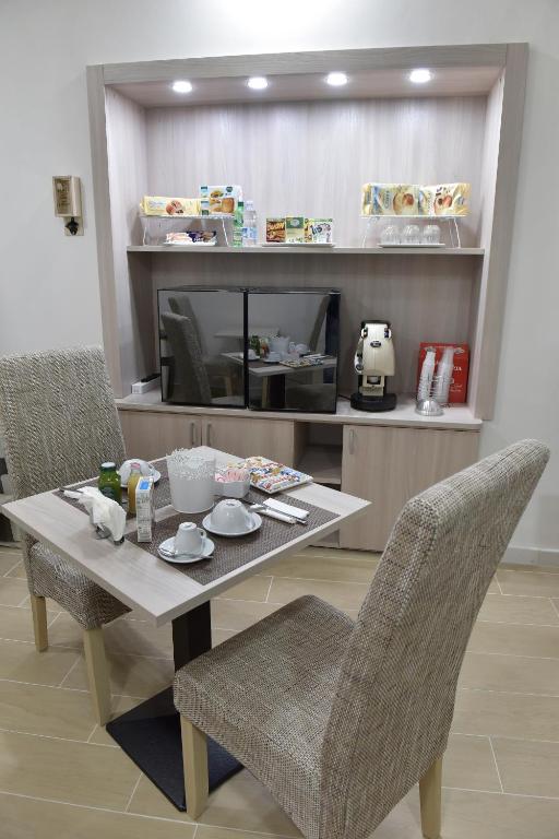 Príslušenstvo na prípravu kávy alebo čaju v ubytovaní Bed And Breakfast Garibaldi54