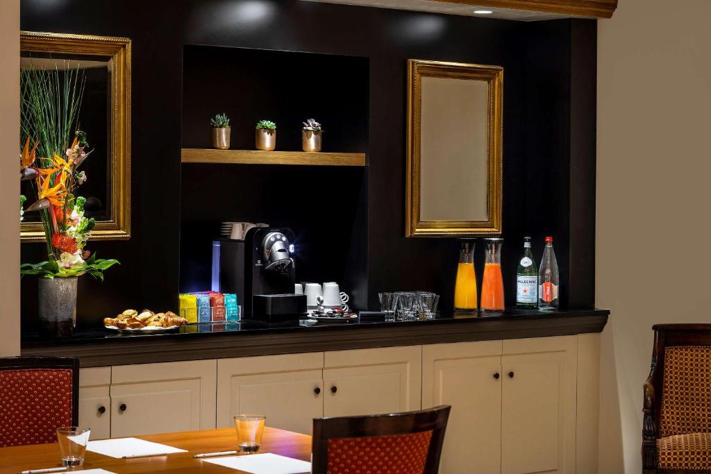 Hotel Ducs de Bourgogne - Resim 45