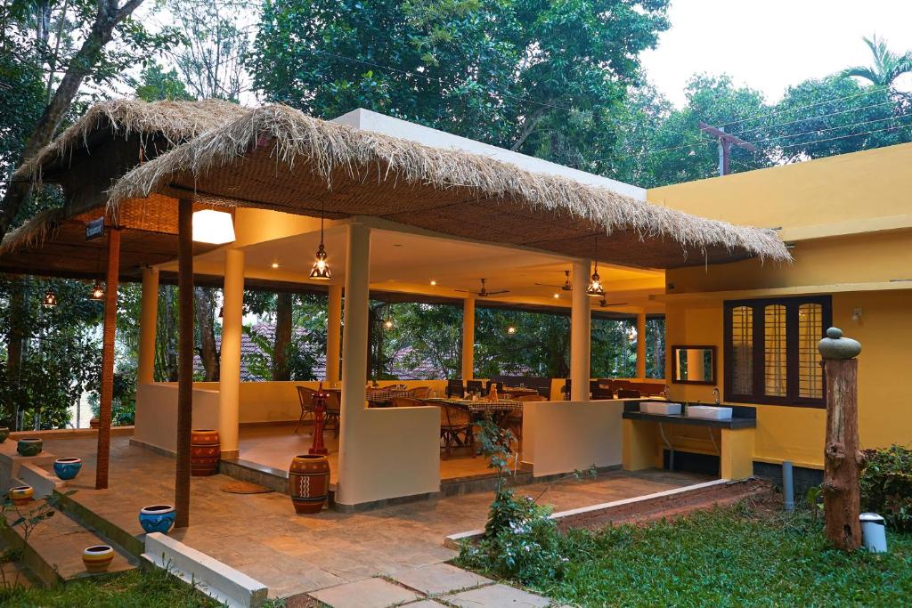 Zahrada ubytování Raindrops Resorts Wayanad
