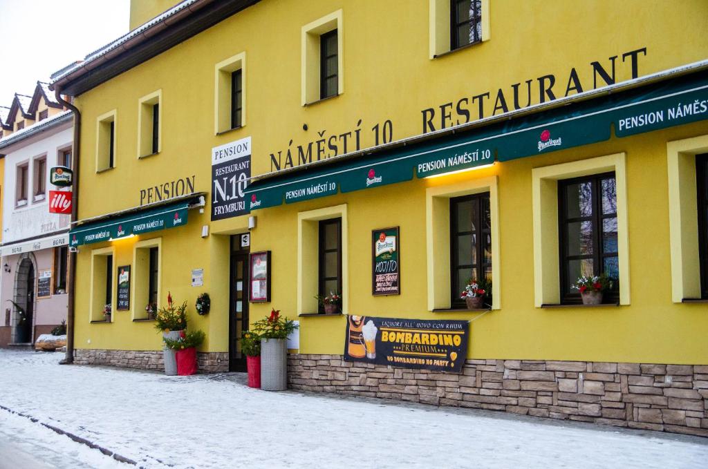 Hoone, kus külalistemaja asub