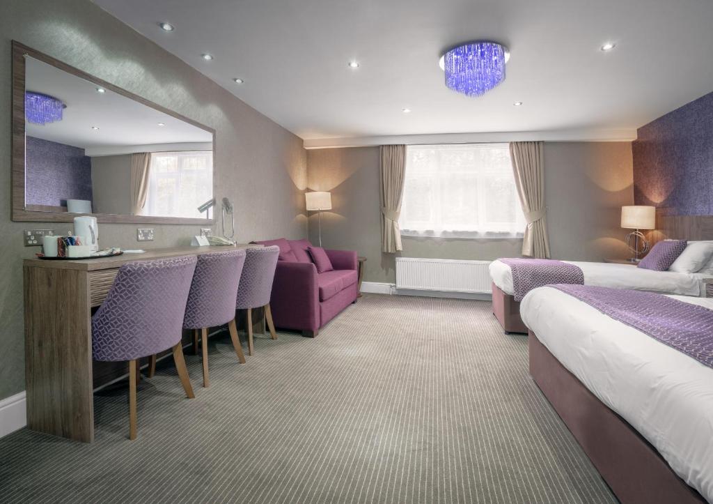 Burnley West Higher Trapp Hotel - 