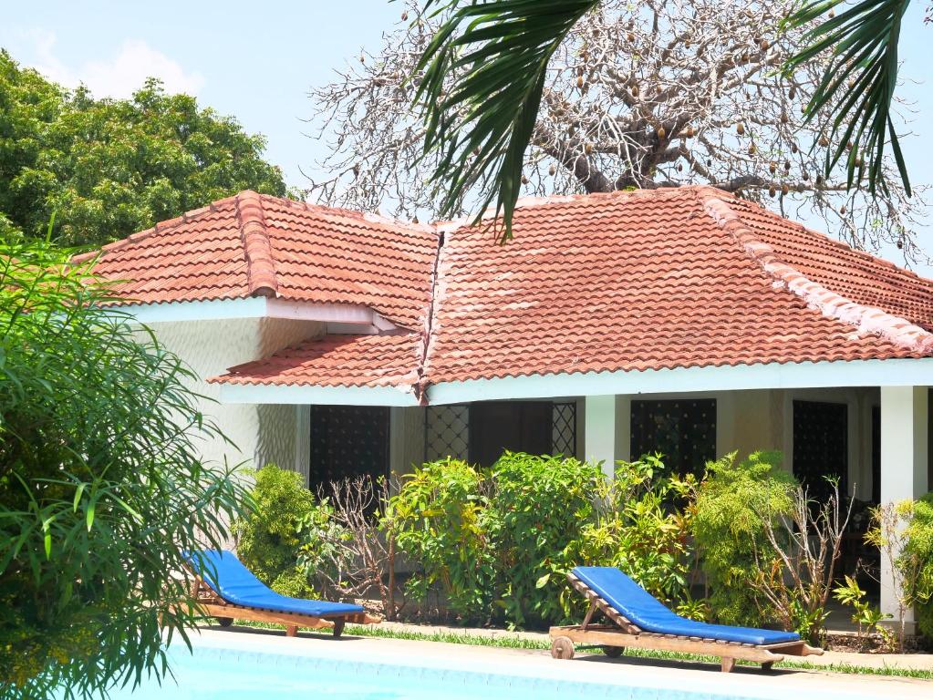 Zahrada ubytování Diani Cottages