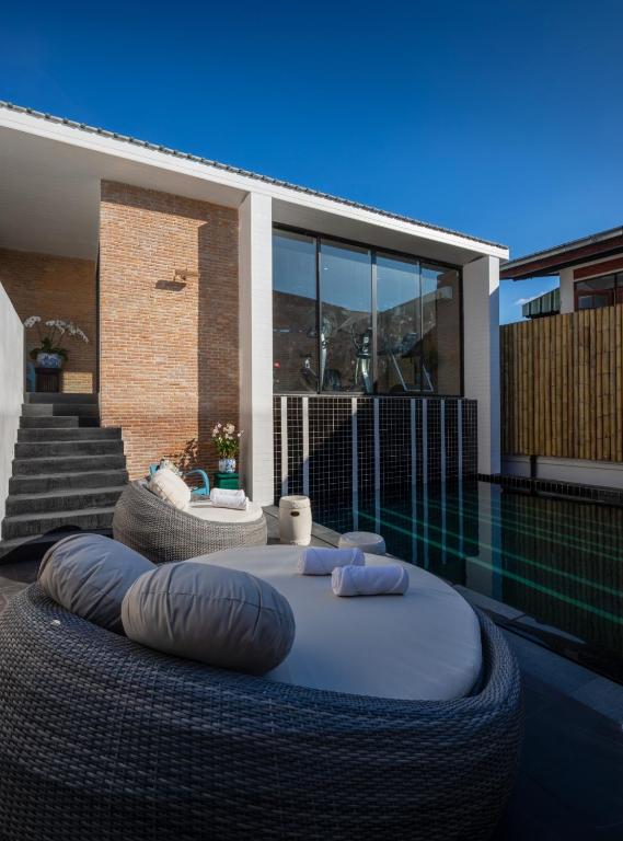 Chala Number 2 Art and Gallery - Resim 35