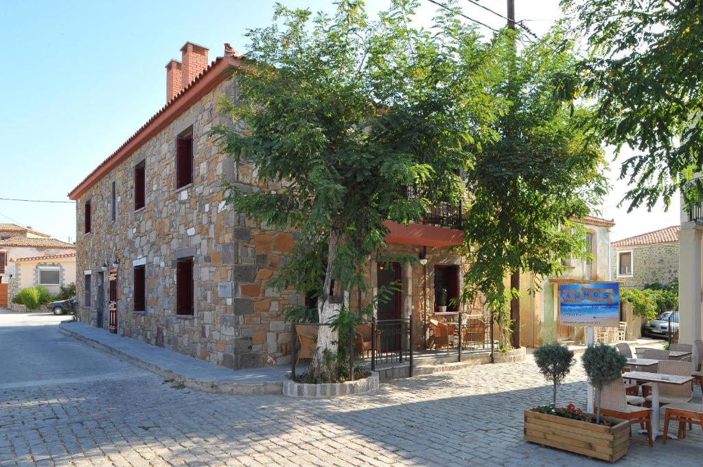 The building in which a szállodákat is located