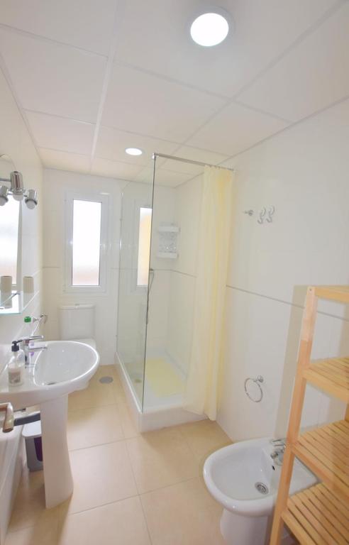 Kúpeľňa v ubytovaní Carihuela 1ª Línea de playa - Casa Abuela María