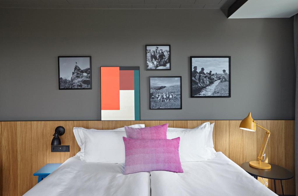 Postel nebo postele na pokoji v ubytování Mývatn - Berjaya Iceland Hotels