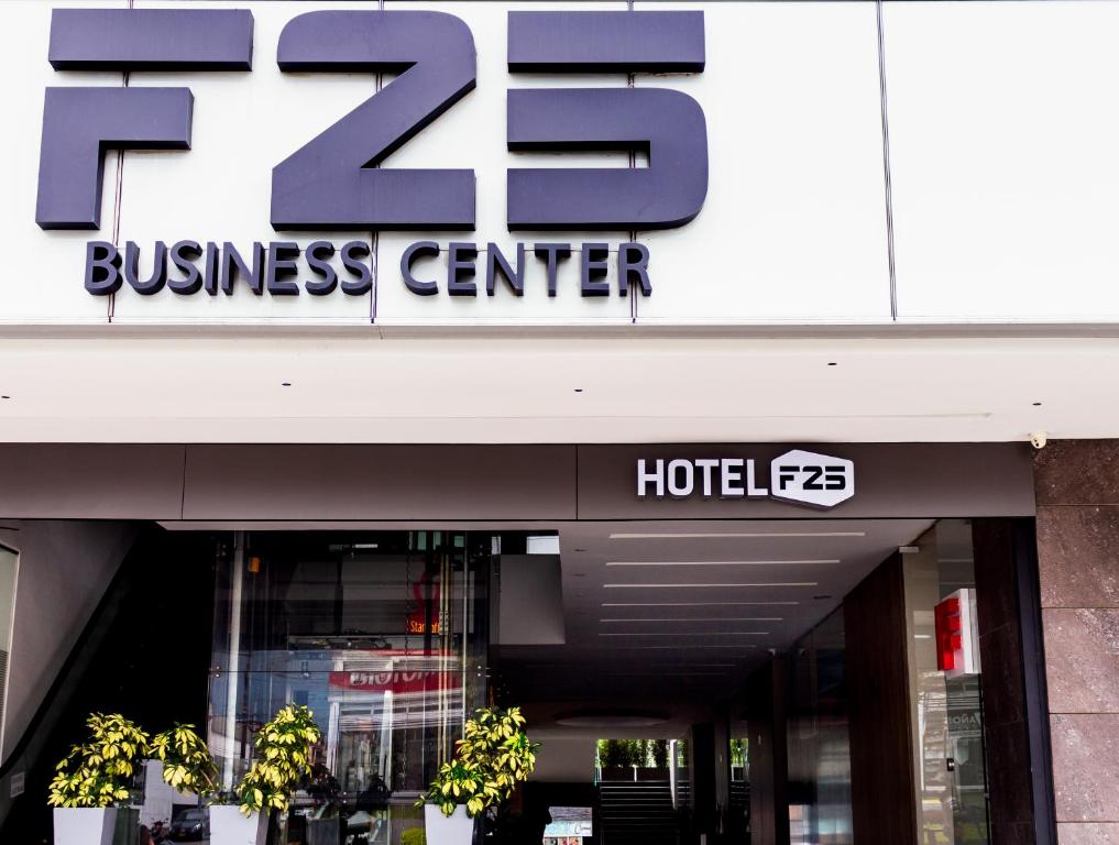 Certifikát, hodnocení, plakát nebo jiný dokument vystavený v ubytování Hotel F25