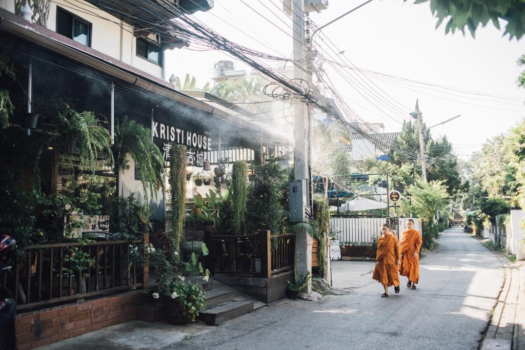 Kristi House - Resim 12