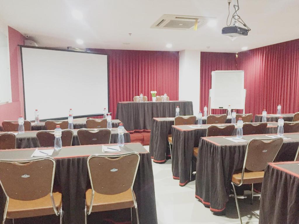Evora Hotel Surabaya