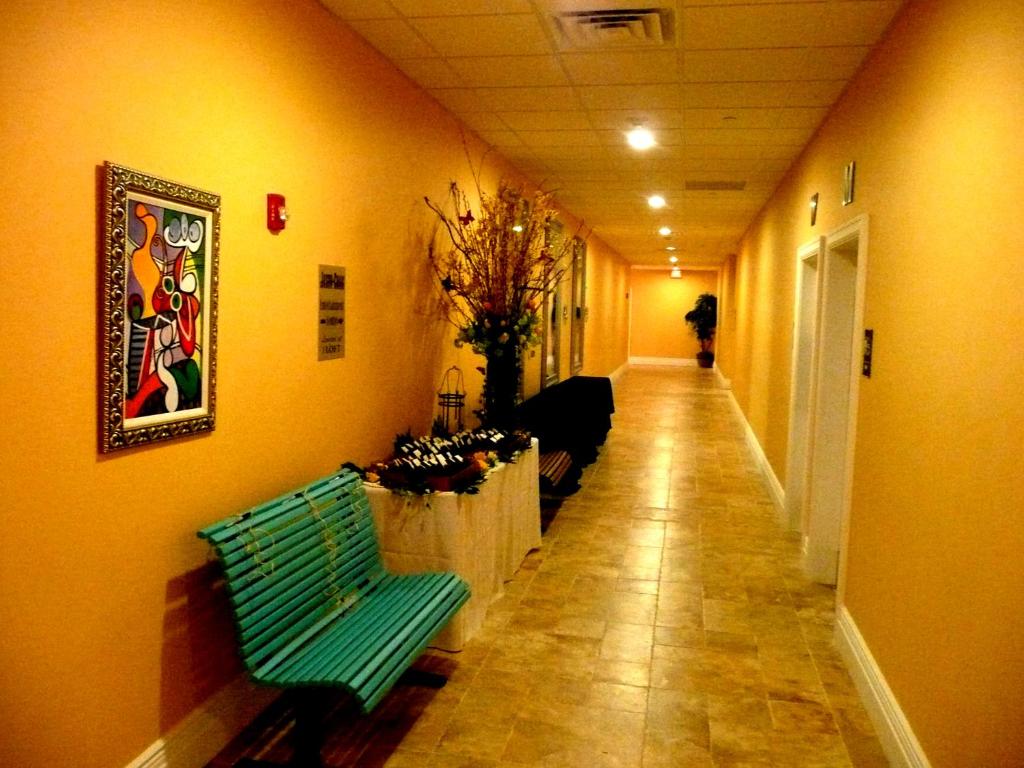 Fotografie z fotogalerie ubytování The Wilshire Grand Hotel v destinaci West Orange