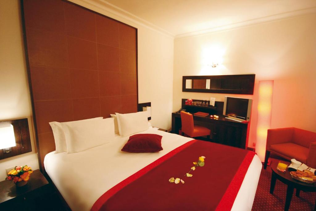 Westside Arc de Triomphe Hotel - Resim 37