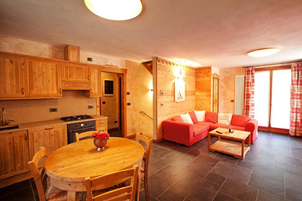 Kuchyň nebo kuchyňský kout v ubytování Chalets Mignon