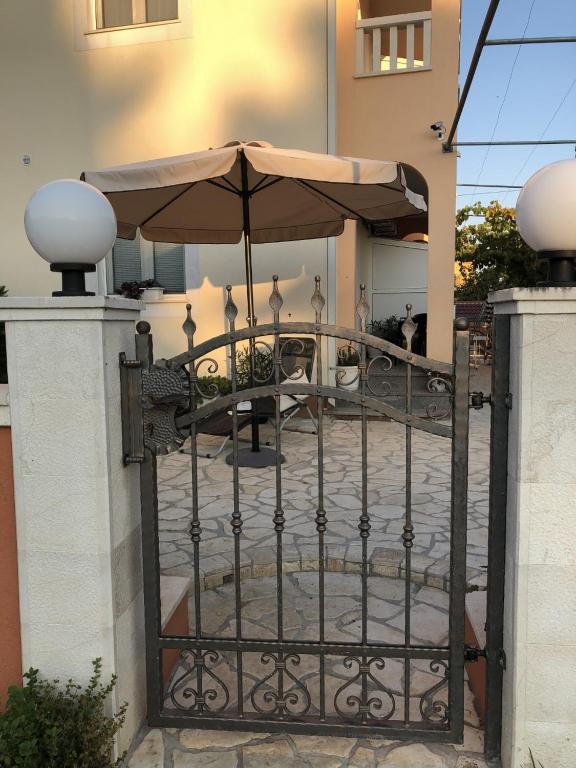 Fotografie z fotogalerie ubytování Apartmani Vuljan v destinaci Sućuraj