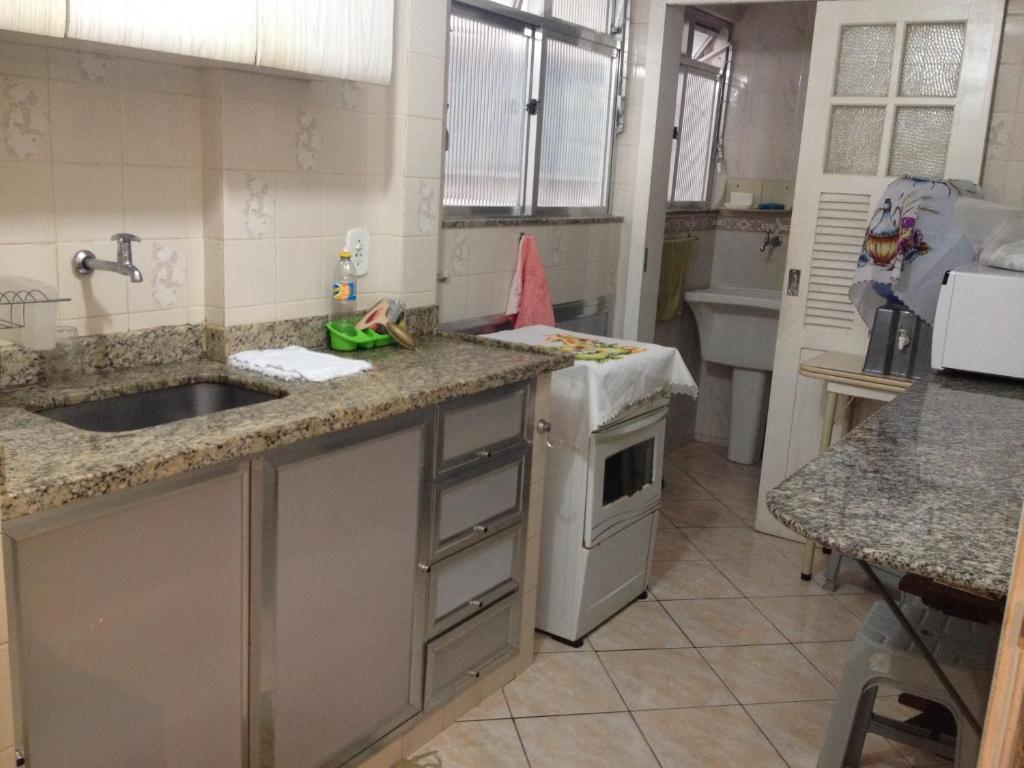  Apto Temporada Cabo Frio