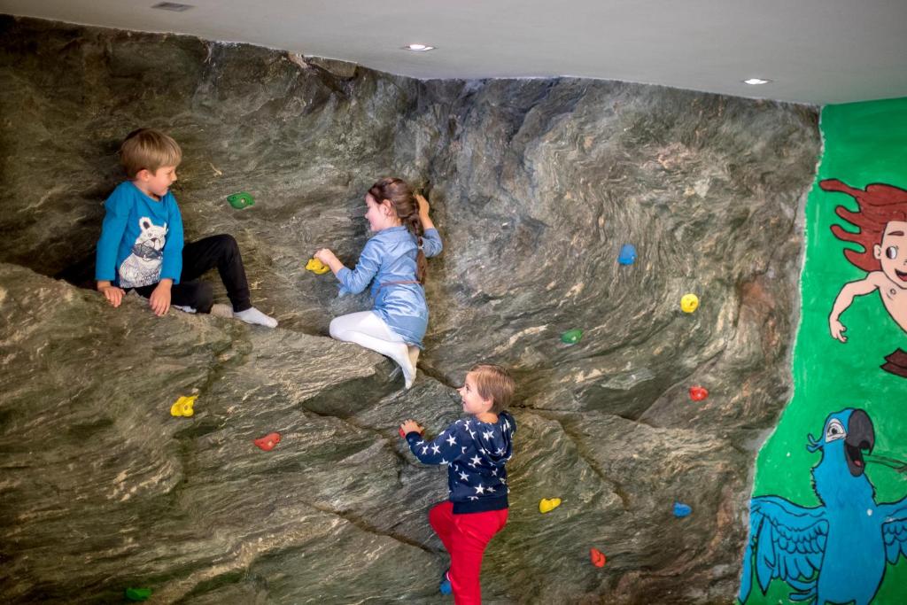 Hosté ubytování Familienhotel Felsenhof