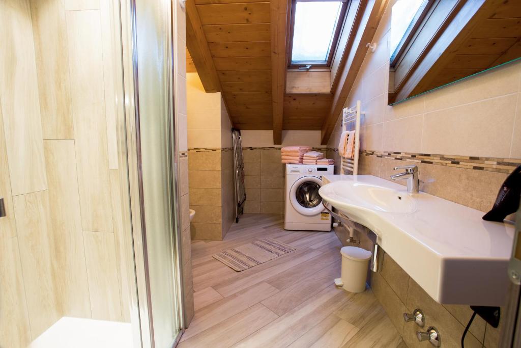 Koupelna v ubytování Steinbock B&B - Apartaments