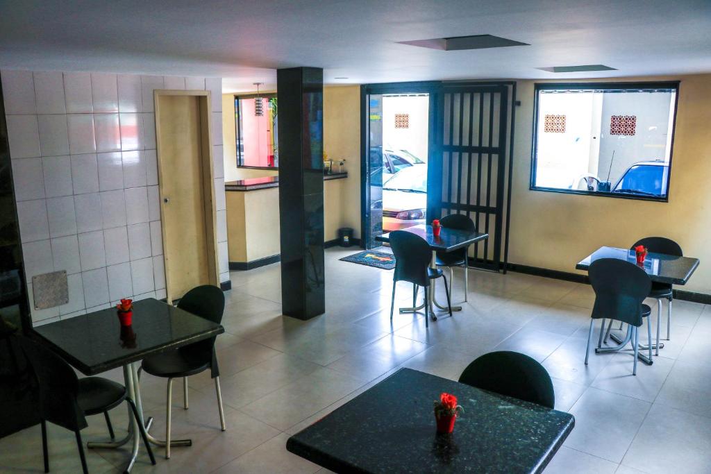  Hotel Piramide Pernambués (Adults Only)