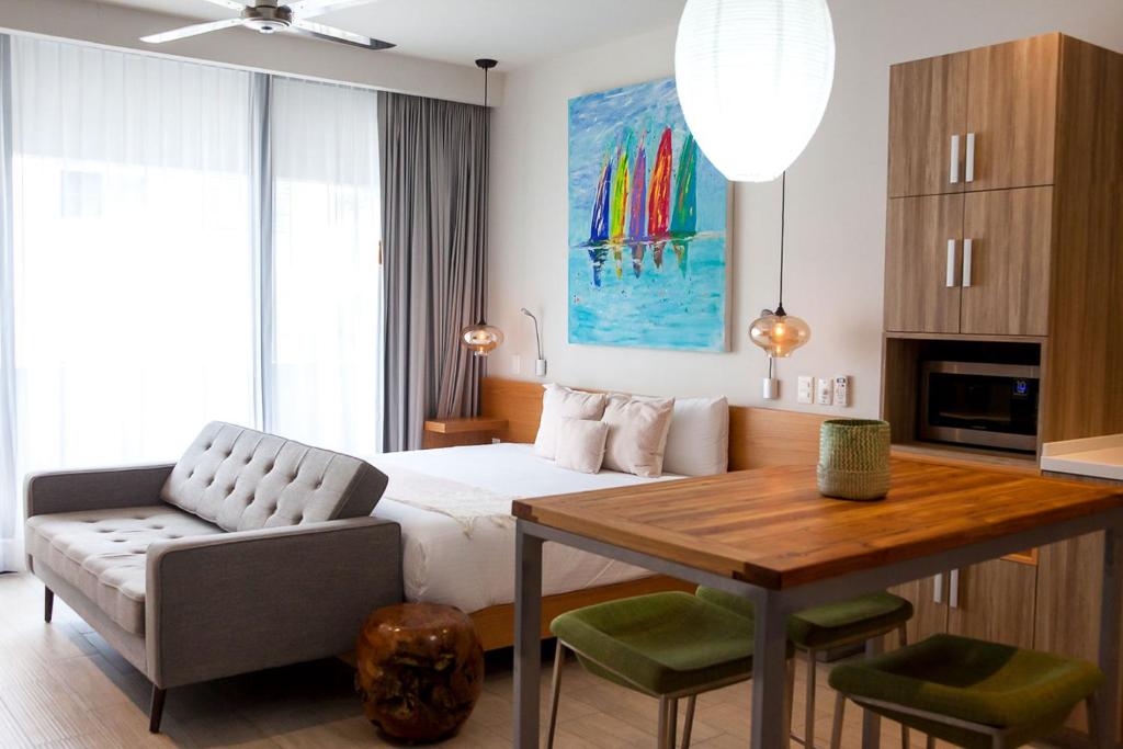 Opal Suites Apartments - Studio Apartment