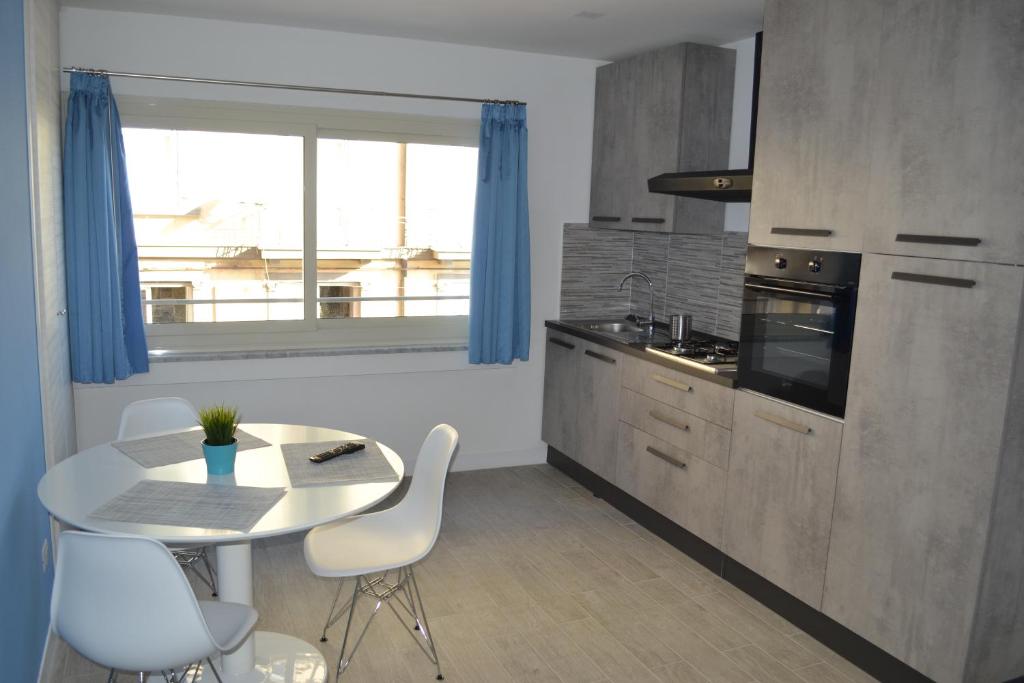 Kuchnia lub aneks kuchenny w obiekcie Marina Guest Home