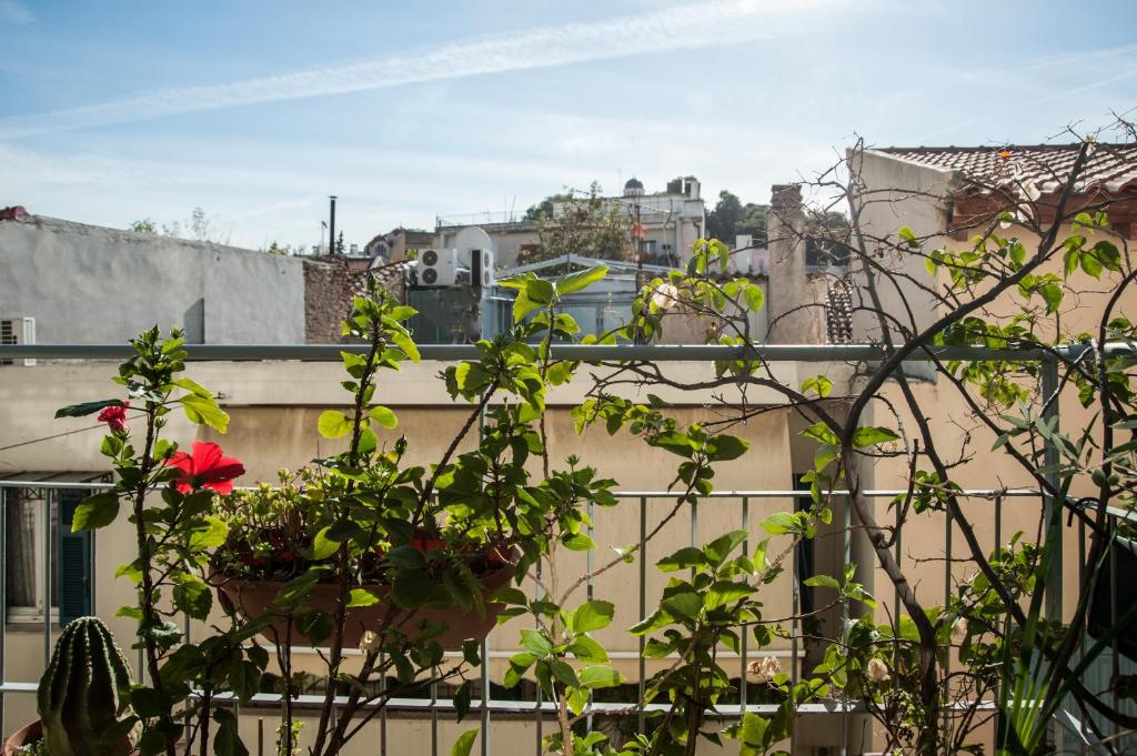 Fotografia z galérie ubytovania 2 BEDROOM APARTMENT AT THE HISTORICAL CENTER, VIEW TO ACROPOLIS v Aténach