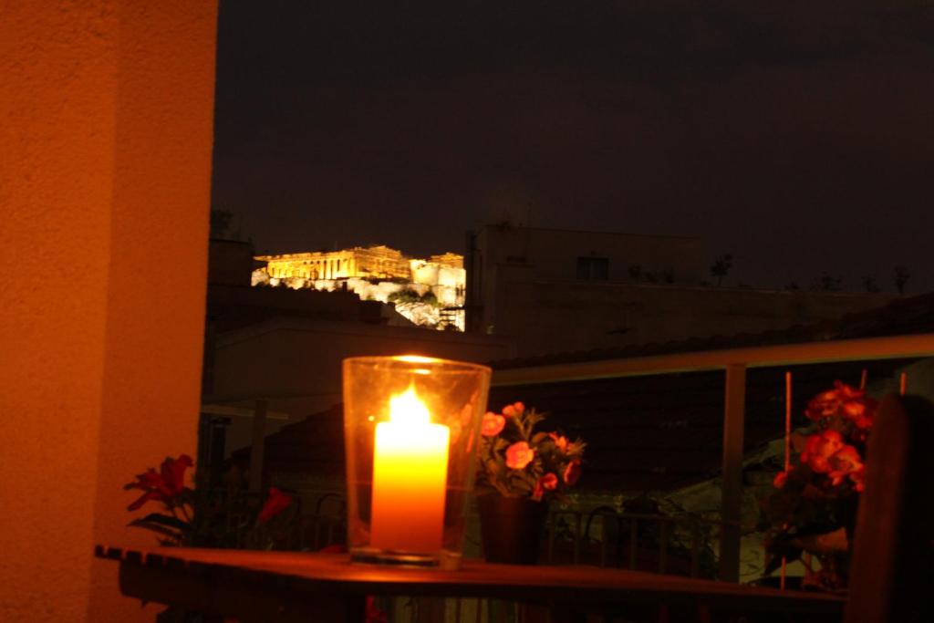 Fotografia z galérie ubytovania 2 BEDROOM APARTMENT AT THE HISTORICAL CENTER, VIEW TO ACROPOLIS v Aténach