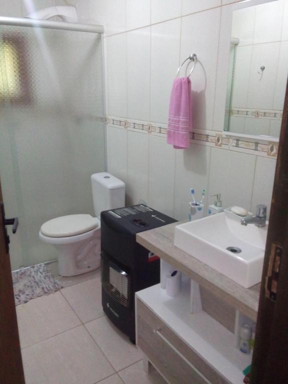  Quarto casal Gramado 4km centro