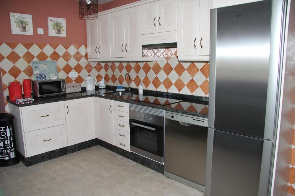 Casa Rural El Olivar de Valdefuentes - Four Bedroom Cottage