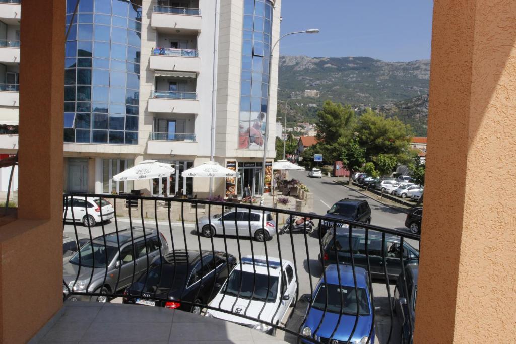 Nespecifikovaný výhled na hory nebo výhled na hory při pohledu z apartmánu