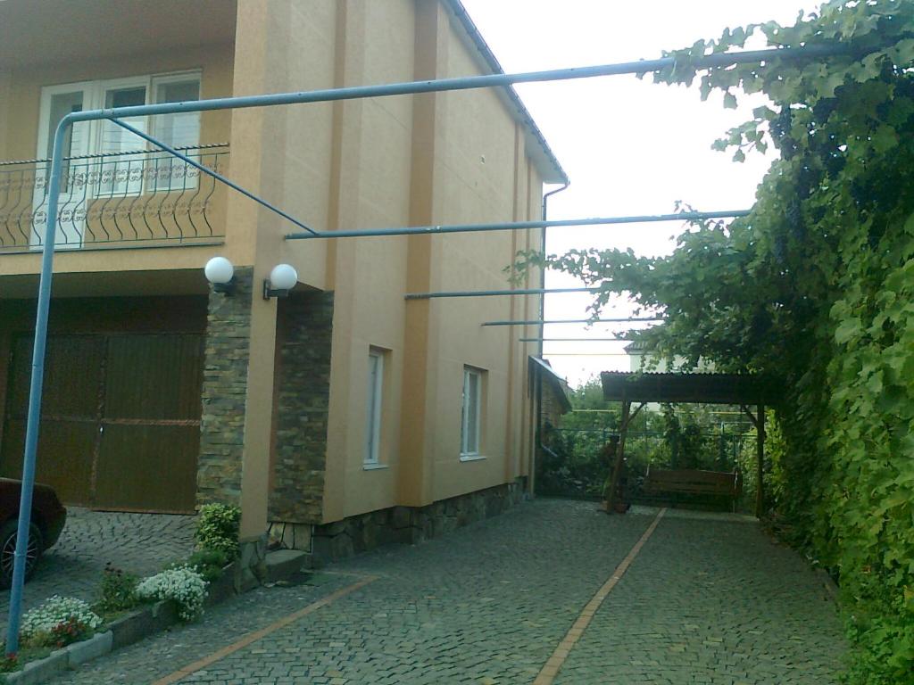 Budova, kde se penzion – hostinec nachází