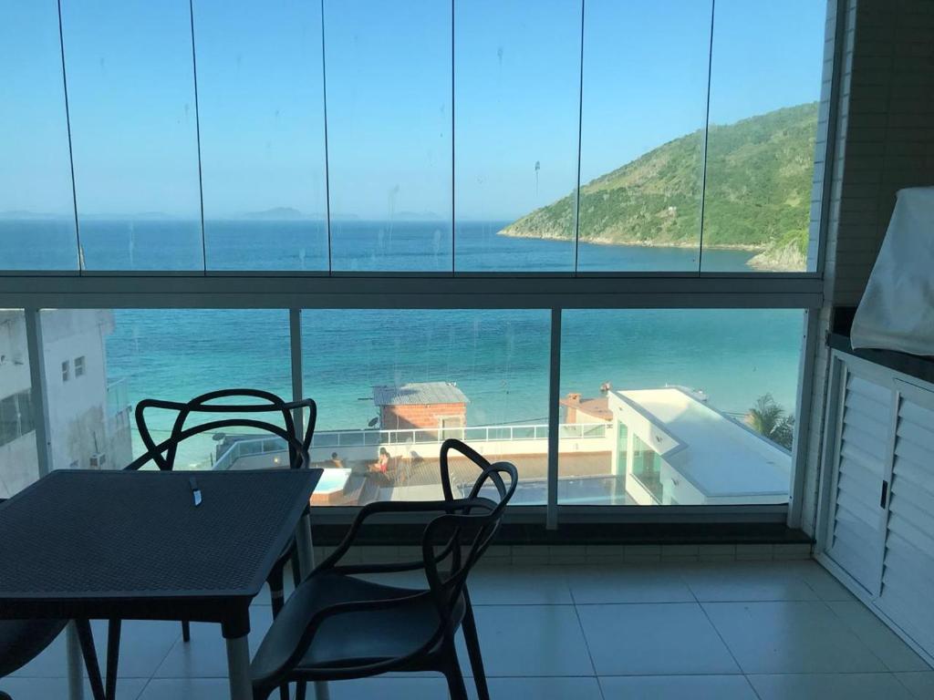 Apartamento pé na areia em Arraial do Cabo