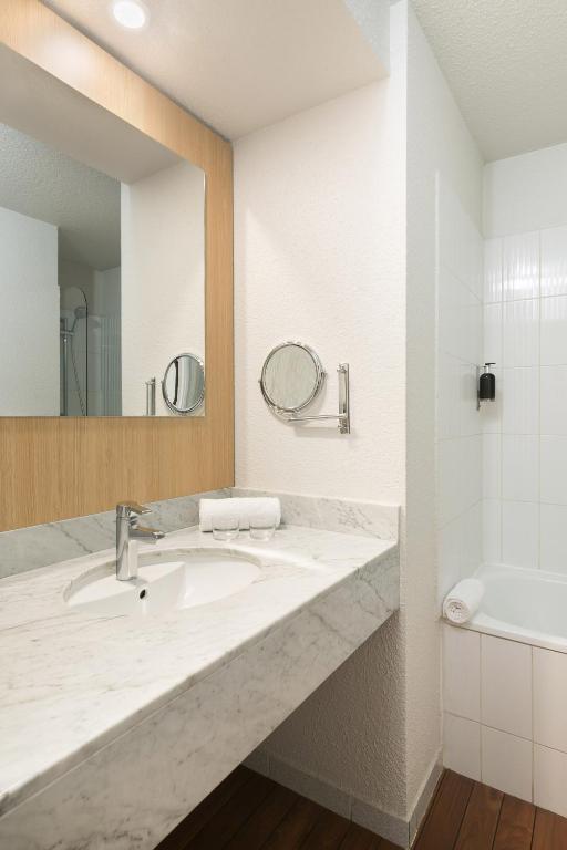 Hôtel Innes by HappyCulture - 12