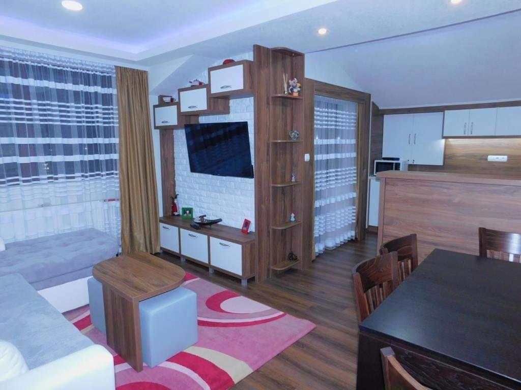 Vihren Boutique Apartment - Housity