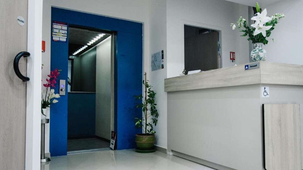 Hôtel des Arcades - Resim 26